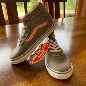 Vans Maddie Zip Girls’ High Top Shoes